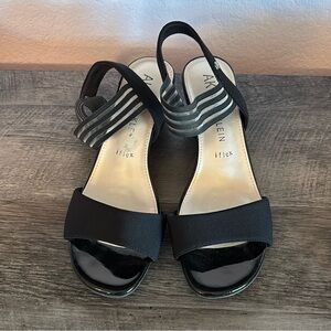 black shoes size 8.5